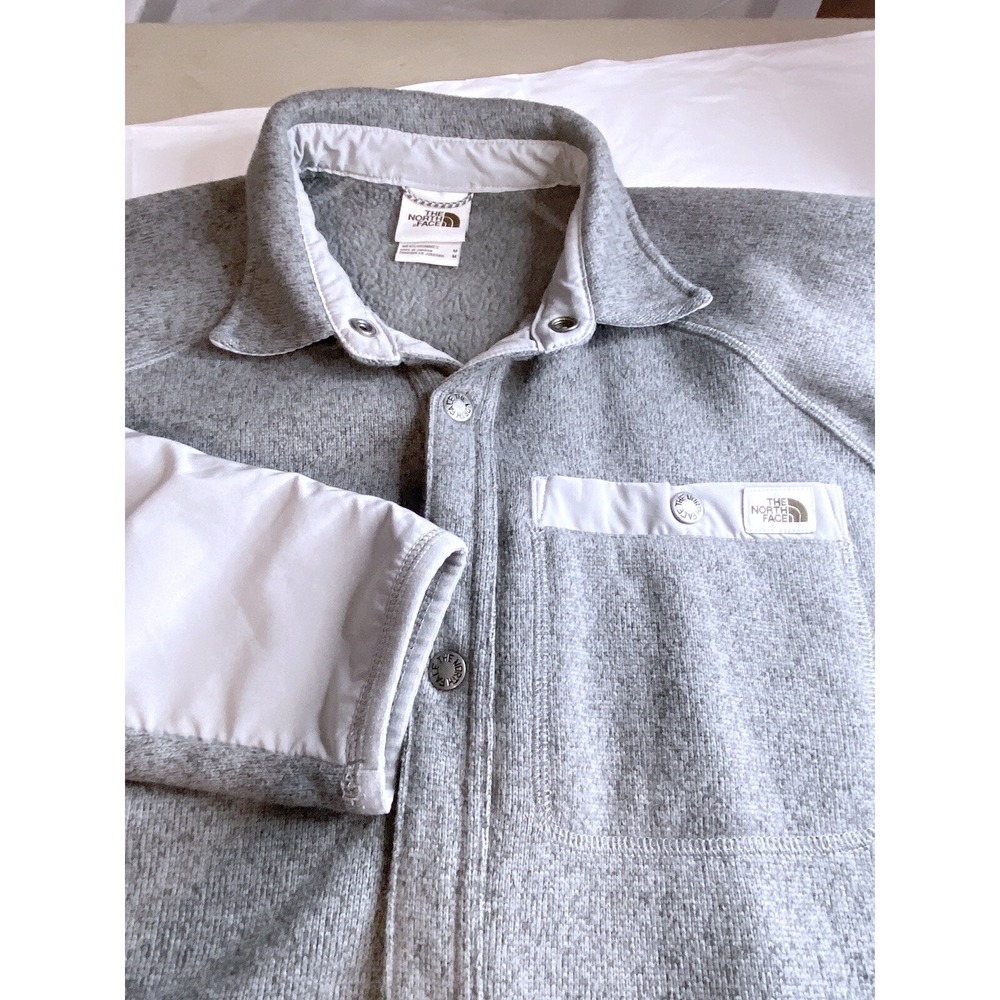 The North Face Mens Gordon Lyons Fleece Snap Front Shacket Gray Medium